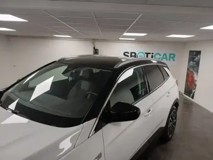 Photo 37 Opel Grandland X  Hybrid 225 ch BVA8