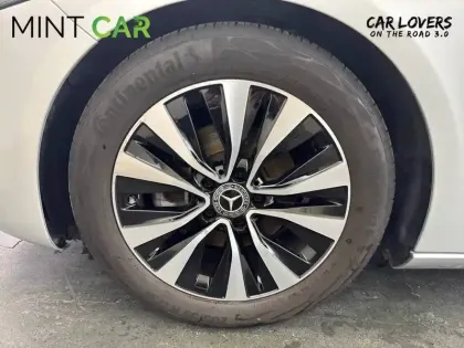 Photo 8 Mercedes Classe A  180 7G-DCT