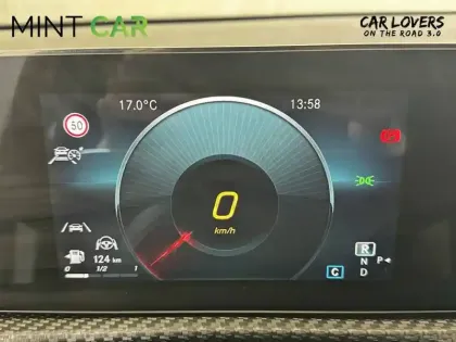 Photo 13 Mercedes Classe A  180 7G-DCT