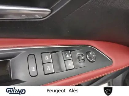 Photo 11 Peugeot 3008  Hybrid 225 e-EAT8