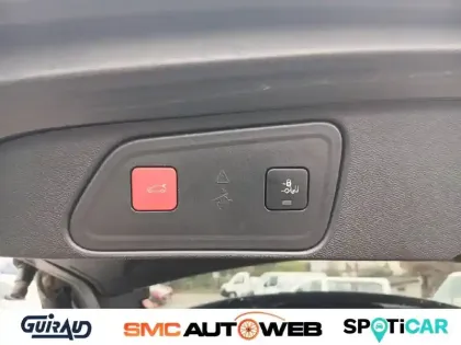 Photo 77 Peugeot 3008  Hybrid 225 e-EAT8