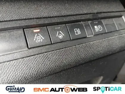 Photo 58 Peugeot 3008  Hybrid 225 e-EAT8