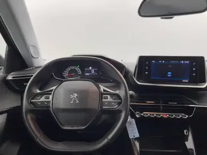 Photo 43 Peugeot 2008  PureTech 100 S&S BVM6