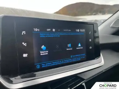 Photo 18 Peugeot 2008  PureTech 100 S&S BVM6