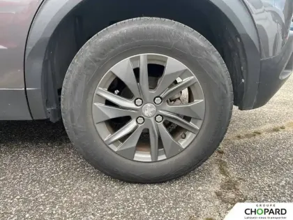 Photo 10 Peugeot 2008  PureTech 100 S&S BVM6