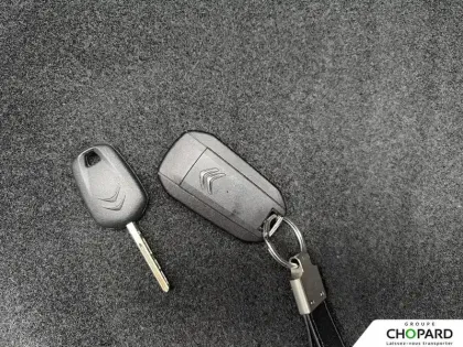 Photo 30 Citroën C3 Gén. III Ph2 Feel Pack 5