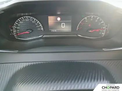 Photo 18 Peugeot 208  PureTech 75 S&S BVM5