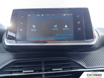 Photo 12 Peugeot 208  PureTech 75 S&S BVM5