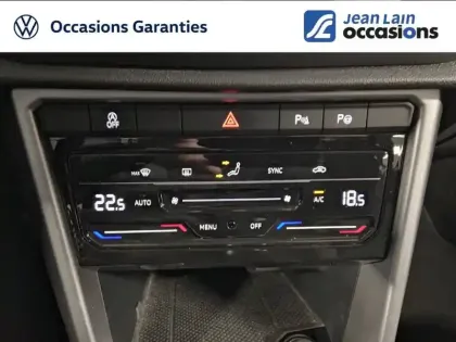 Photo 18 Volkswagen T-roc  1.0 TSI 110 Start/Stop BVM6