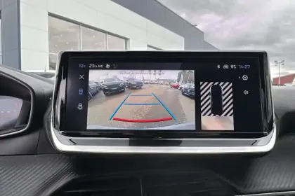 Photo 24 Peugeot 2008  PureTech 100 S&S BVM6