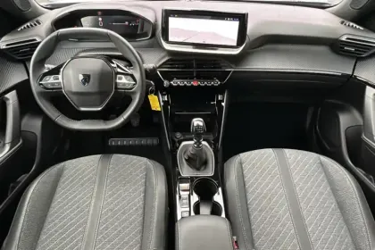 Photo 10 Peugeot 2008  PureTech 100 S&S BVM6