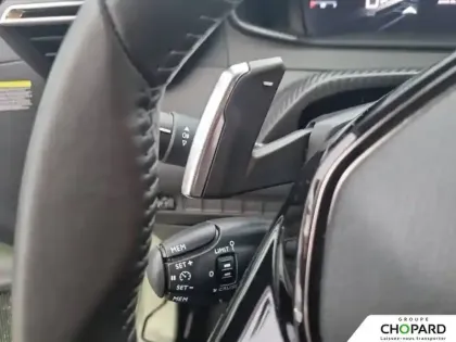 Photo 13 Peugeot 208  Hybrid 100 e-DCS6