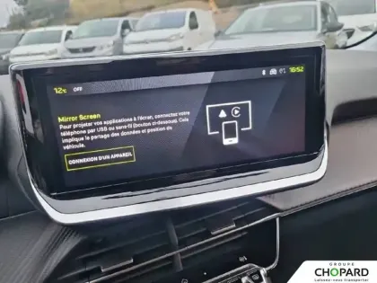 Photo 19 Peugeot 208  Hybrid 100 e-DCS6