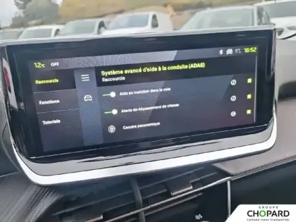 Photo 17 Peugeot 208  Hybrid 100 e-DCS6