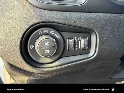 Photo 26 Jeep Renegade  1.5 Turbo T4 130 ch BVR7 e-Hybrid