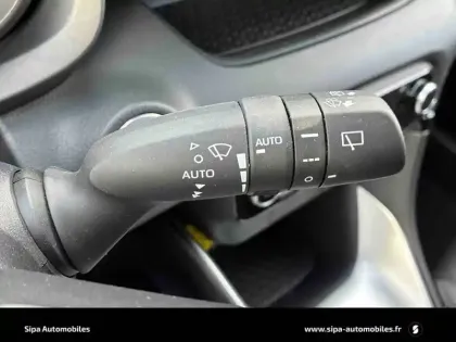 Photo 49 Toyota Yaris  120 VVT-i