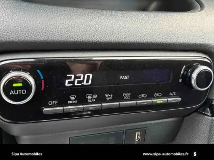 Photo 55 Toyota Yaris  120 VVT-i