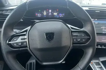 Photo 56 Peugeot 308  BlueHDi 130ch S&S EAT8