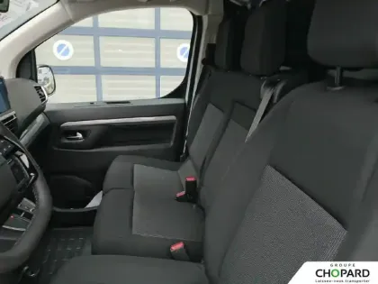 Photo 18 Peugeot Expert  FGN M DIESEL 180 CH AUTOMATIQUE