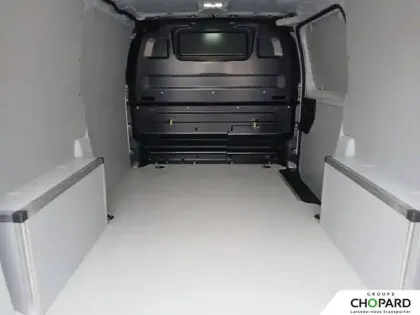 Photo 7 Peugeot Expert  FGN M DIESEL 180 CH AUTOMATIQUE