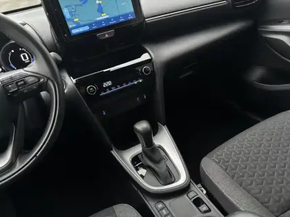 Photo 13 Toyota Yaris  Cross Hybride 116h 2WD