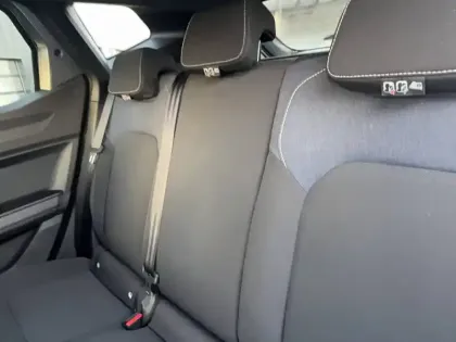 Photo 105 Dacia Duster  Hybrid 140