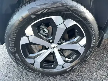 Photo 157 Dacia Duster  Hybrid 140