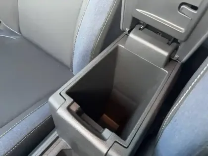 Photo 129 Dacia Duster  Hybrid 140