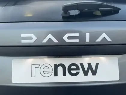 Photo 166 Dacia Duster  Hybrid 140