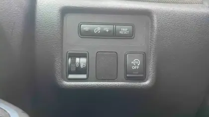 Photo 21 Nissan Micra  IG-T 90