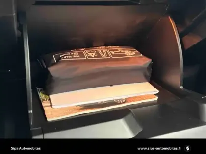 Photo 31 Jeep Renegade  1.5 Turbo T4 130 ch BVR7 e-Hybrid