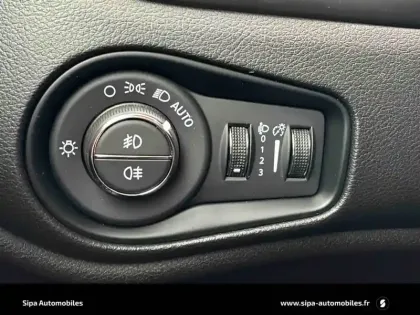 Photo 23 Jeep Renegade  1.5 Turbo T4 130 ch BVR7 e-Hybrid