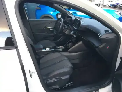 Photo 35 Peugeot 208 Gén. II Ph1 NG GT 5