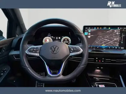 Photo 17 Volkswagen Golf  1.5 eHybrid 272 DSG6