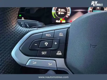 Photo 20 Volkswagen Golf  1.5 eHybrid 272 DSG6