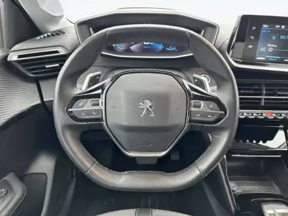 Photo 8 Peugeot 208  PureTech 100 S&S EAT8