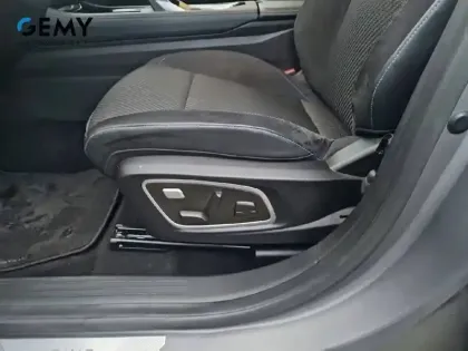 Photo 12 Renault Austral  E-Tech hybrid 200