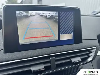 Photo 17 Peugeot 5008  PureTech 130ch S&S EAT8