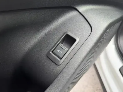 Photo 13 Audi E-tron Q6  306 ch 100 kWh performance