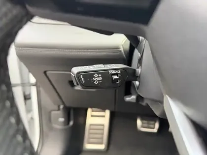 Photo 15 Audi E-tron Q6  306 ch 100 kWh performance