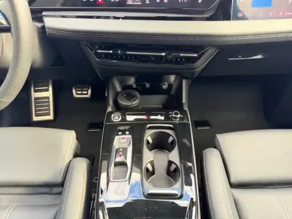 Photo 9 Audi E-tron Q6  306 ch 100 kWh performance