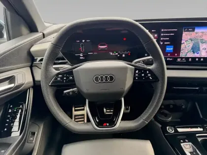 Photo 8 Audi E-tron Q6  306 ch 100 kWh performance