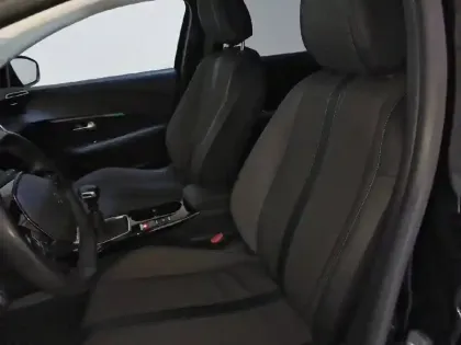 Photo 20 Peugeot 208  BlueHDi 100 S&S BVM6