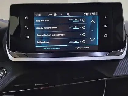 Photo 20 Peugeot 208  BlueHDi 100 S&S BVM6