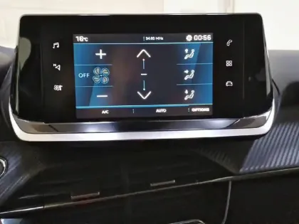 Photo 73 Peugeot 208  BlueHDi 100 S&S BVM6