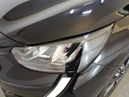 Photo 42 Peugeot 208  BlueHDi 100 S&S BVM6