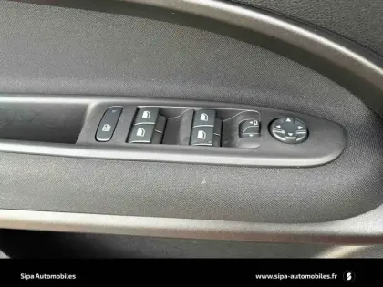 Photo 17 Fiat 600  1.2 Hybrid 100ch DCT6