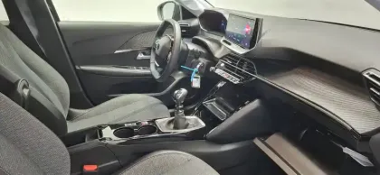 Photo 18 Peugeot 208  PureTech 100 S&S BVM6