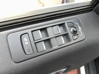 Photo 47 Land rover Discovery Sport Gén. I Ph1 MkIV Business 5