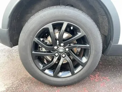 Photo 31 Land rover Discovery Sport  Mark IV TD4 150ch